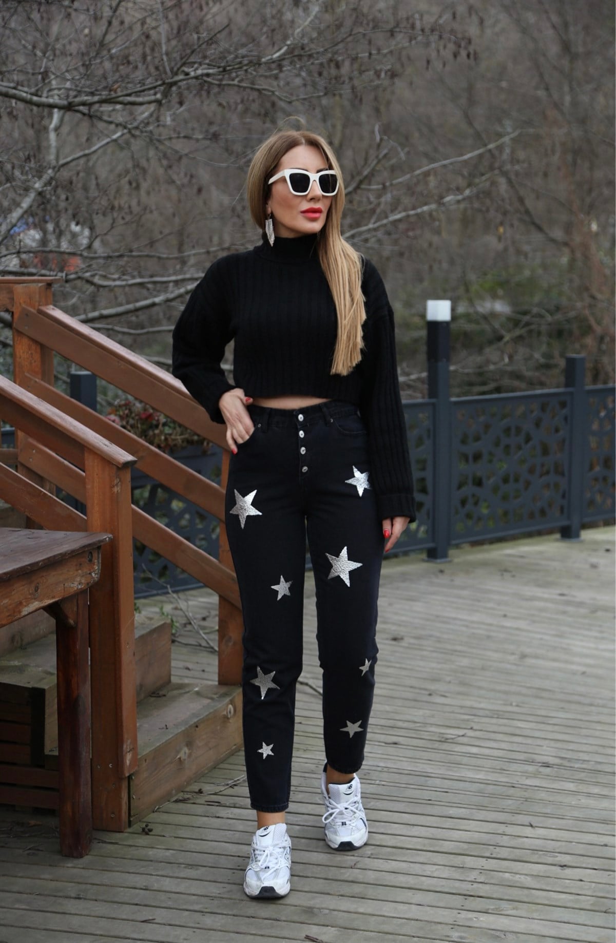 Siyah Yıldız Baskılı Mom Jean