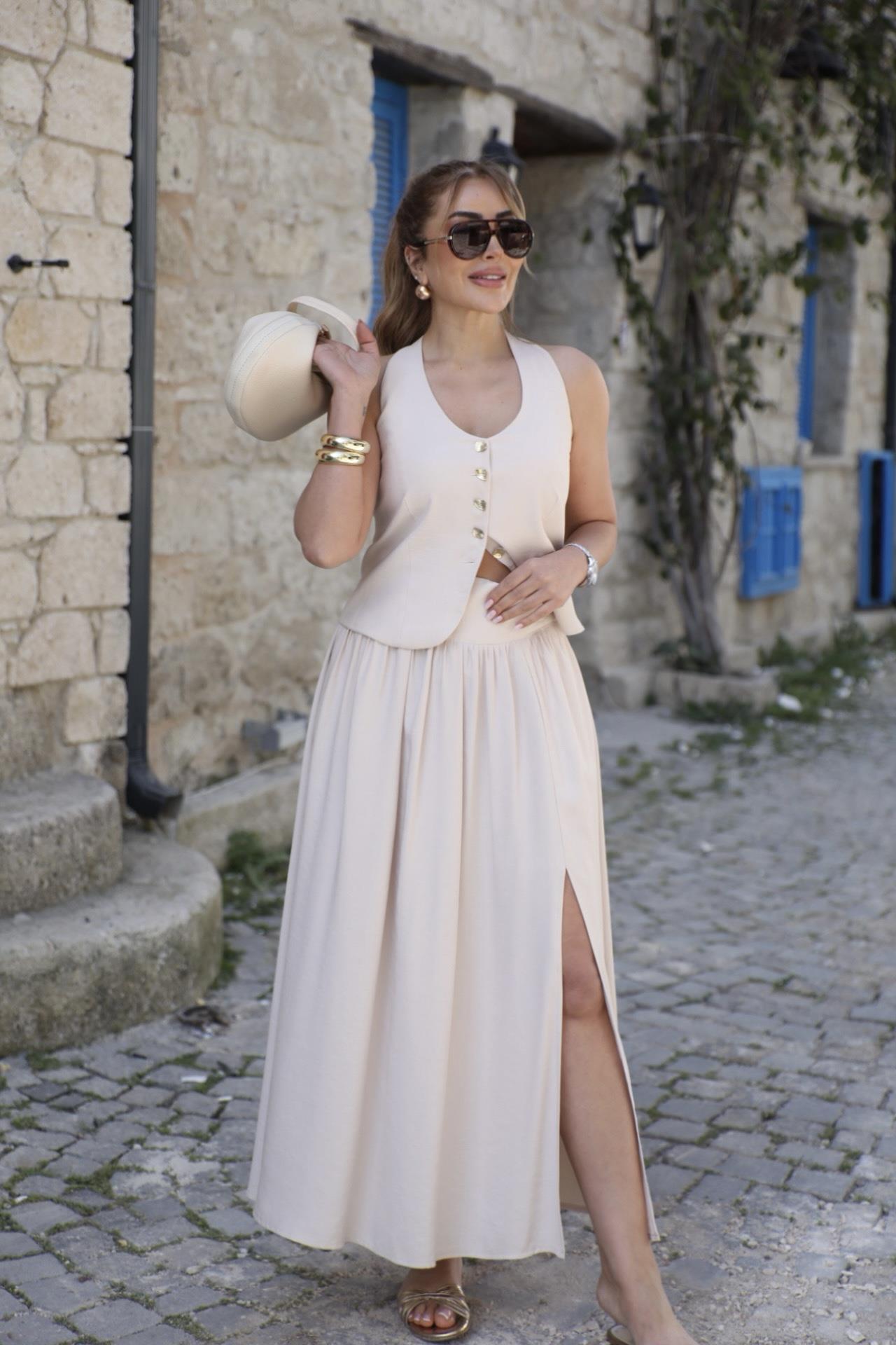 Taş Gold Düğmeli Etek Yelek Takım 