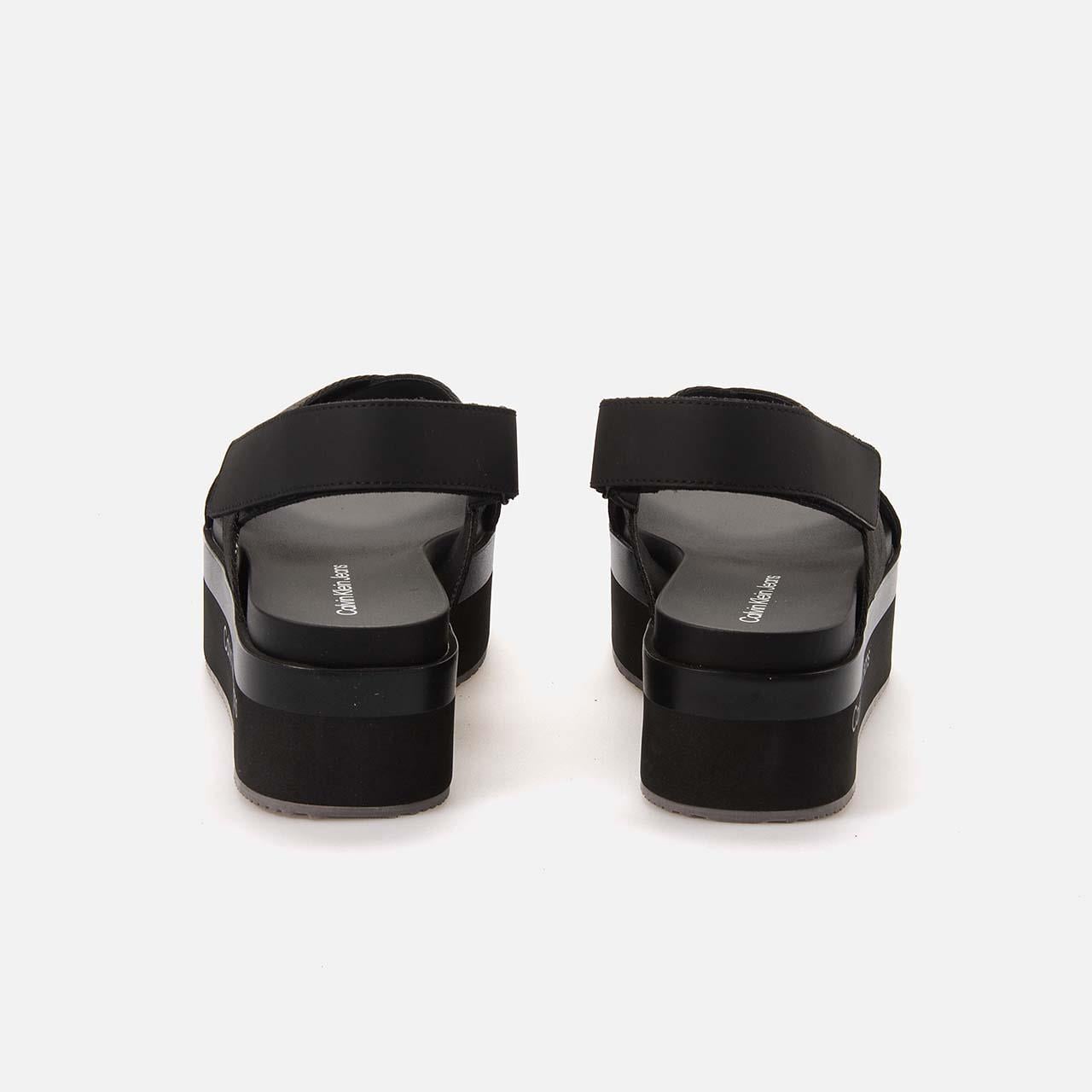 Calvin Klein  Dolgu Topuklu Kadın Sandalet YW0YW01362