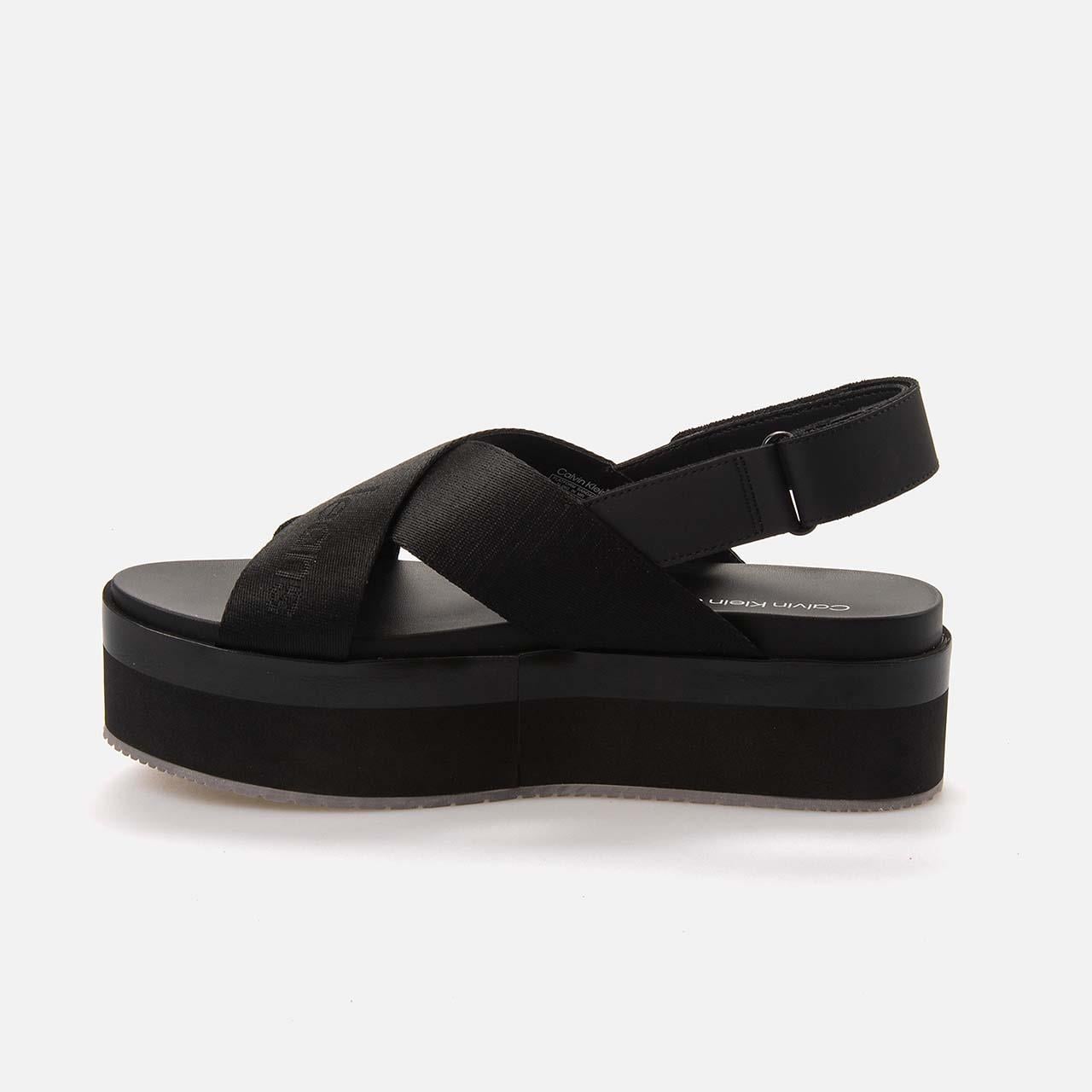 Calvin Klein  Dolgu Topuklu Kadın Sandalet YW0YW01362