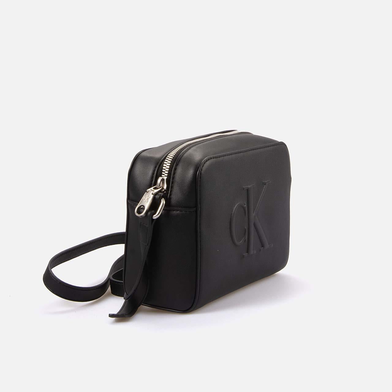 Calvin Klein   Kadın Omuz Çantası K60K612726