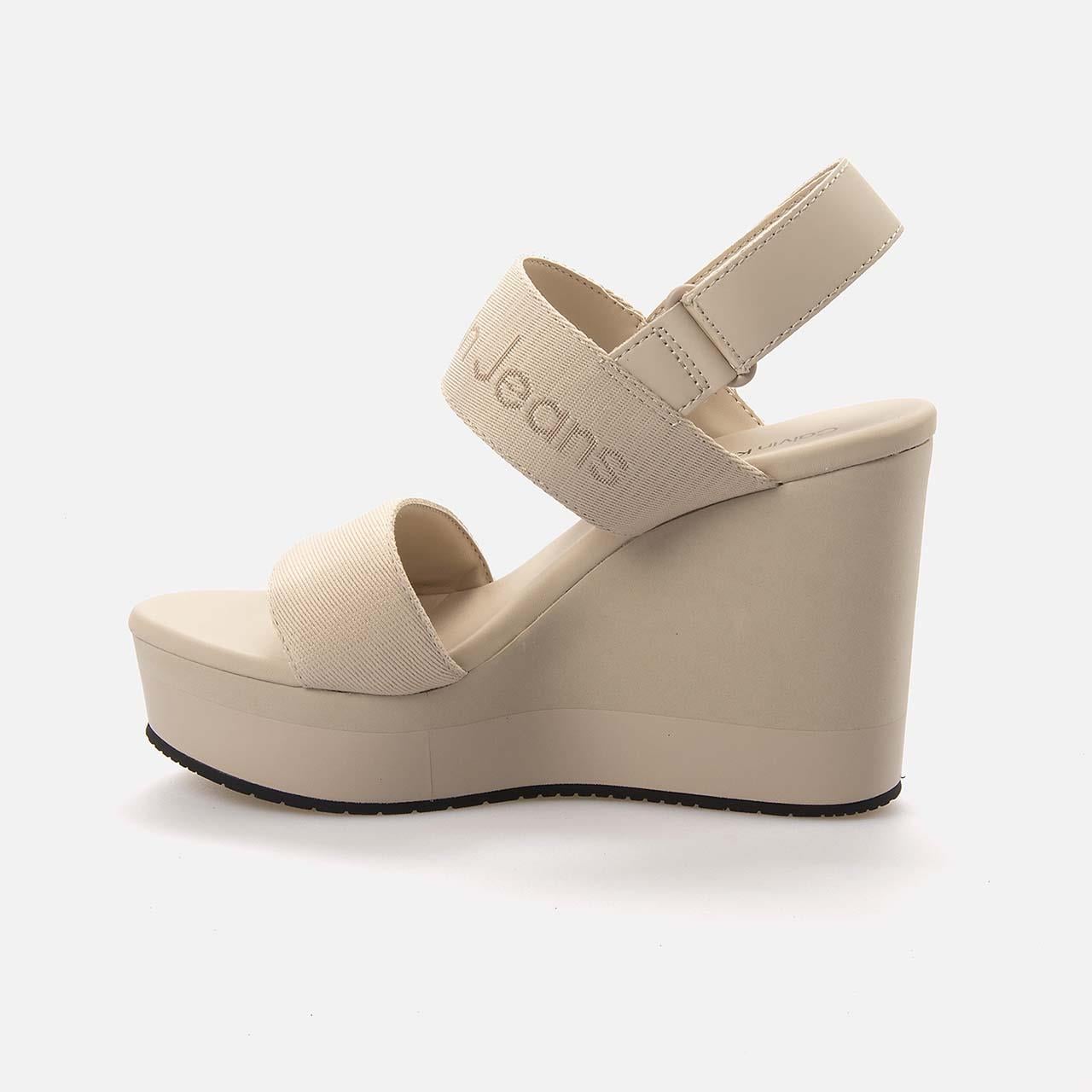 Calvin Klein Kadın Bej Sandalet 