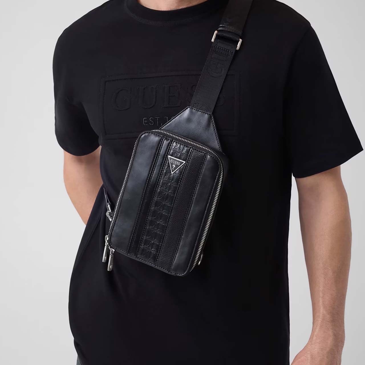 Guess Erkek Vegan Torino Çapraz Çanta HMTOESP6427