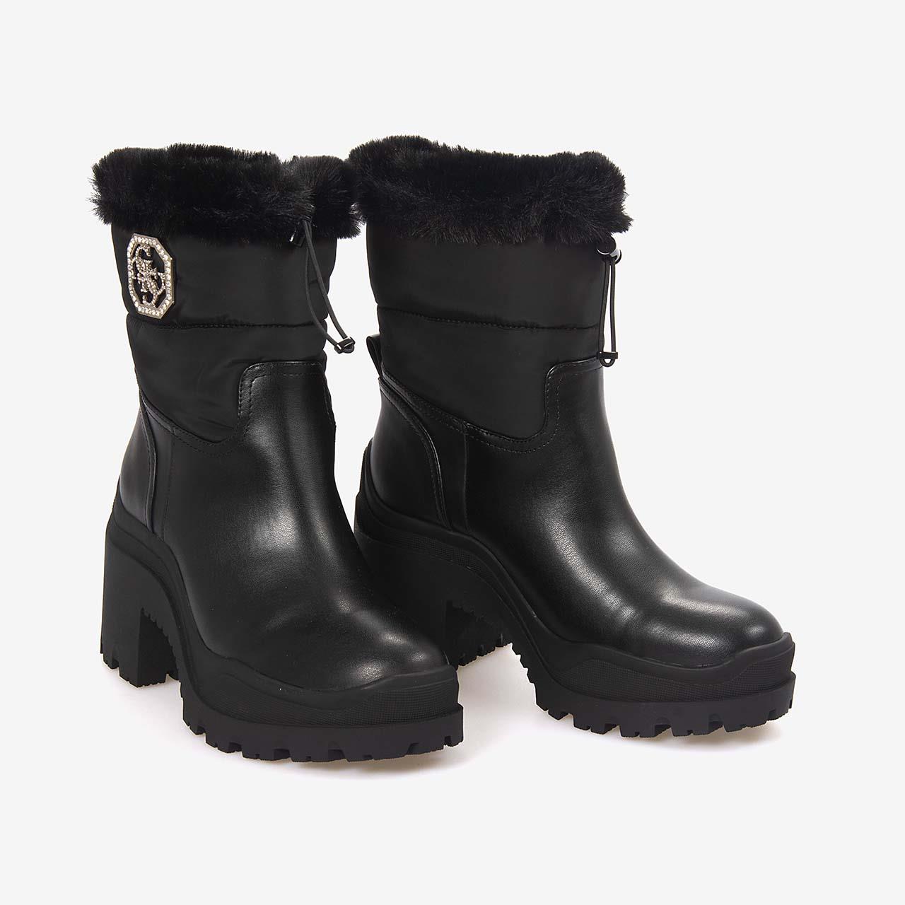 Guess Kadın Günlük Bot FLFYPPFAP10