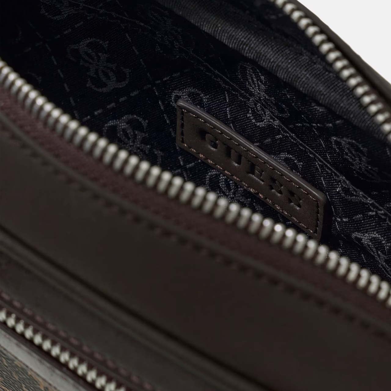 Guess Vegan Sidney Erkek Postacı Çapraz Çanta HMSYSYP6429