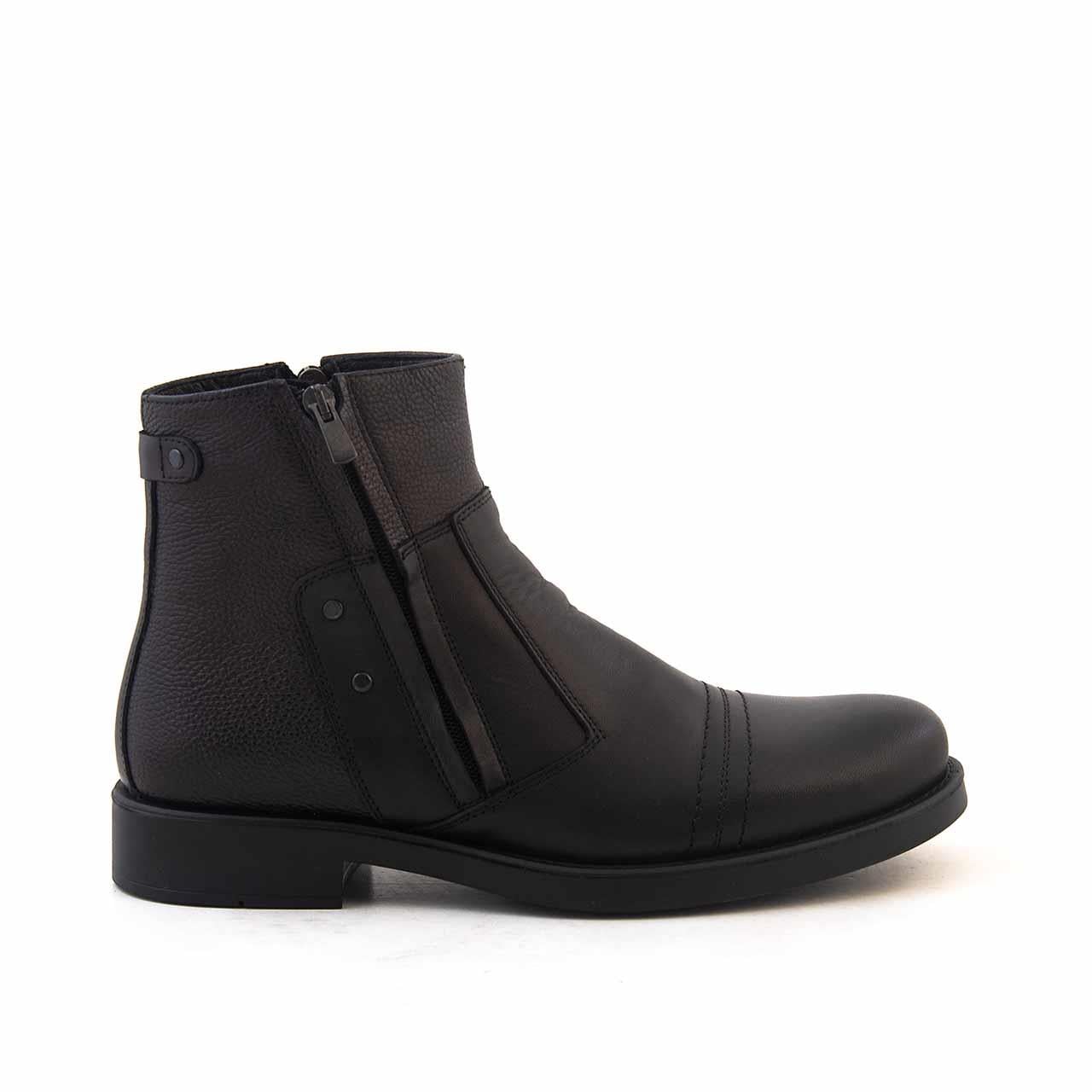 Kemal Tanca   Erkek Bot 0150