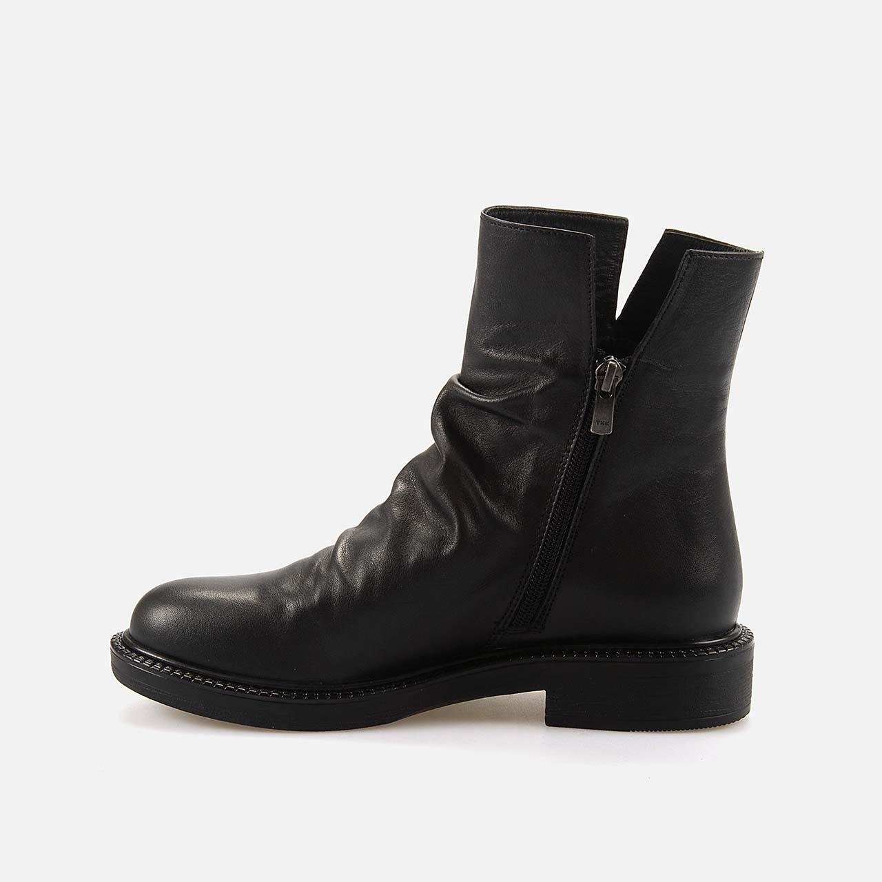 Kemal Tanca Kadın Hakiki Deri Kauçuk Taban Siyah Topuklu Bot 