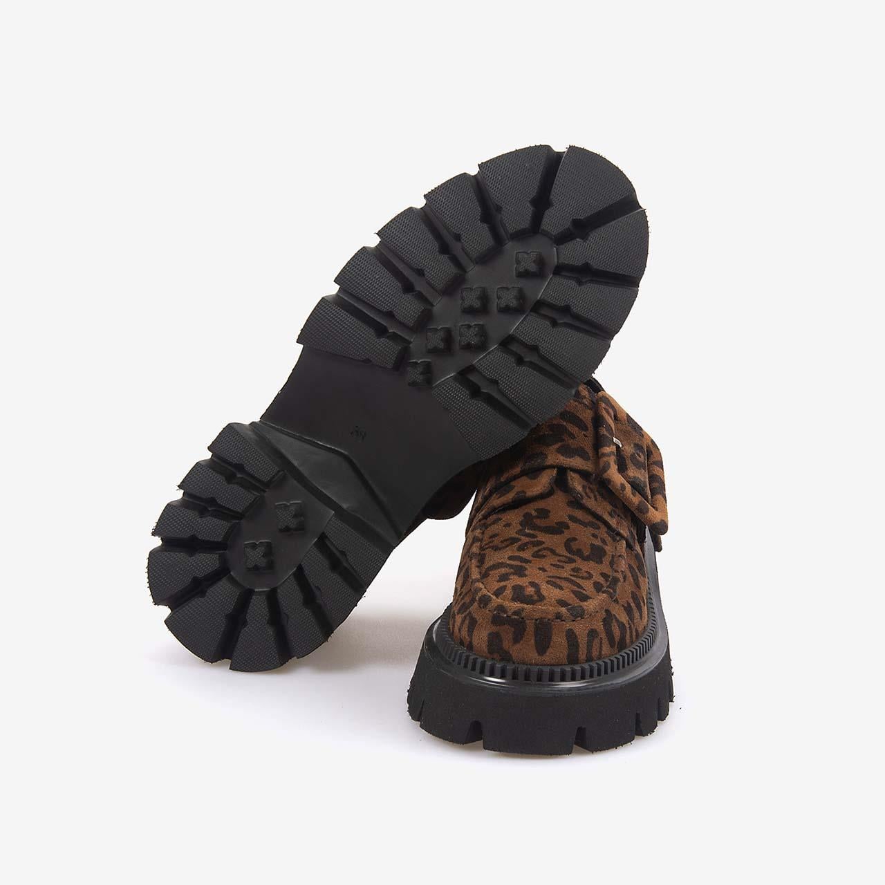 Kemal Tanca  Hakiki Deri Leopar Desenli Kadın Loafer 426-02
