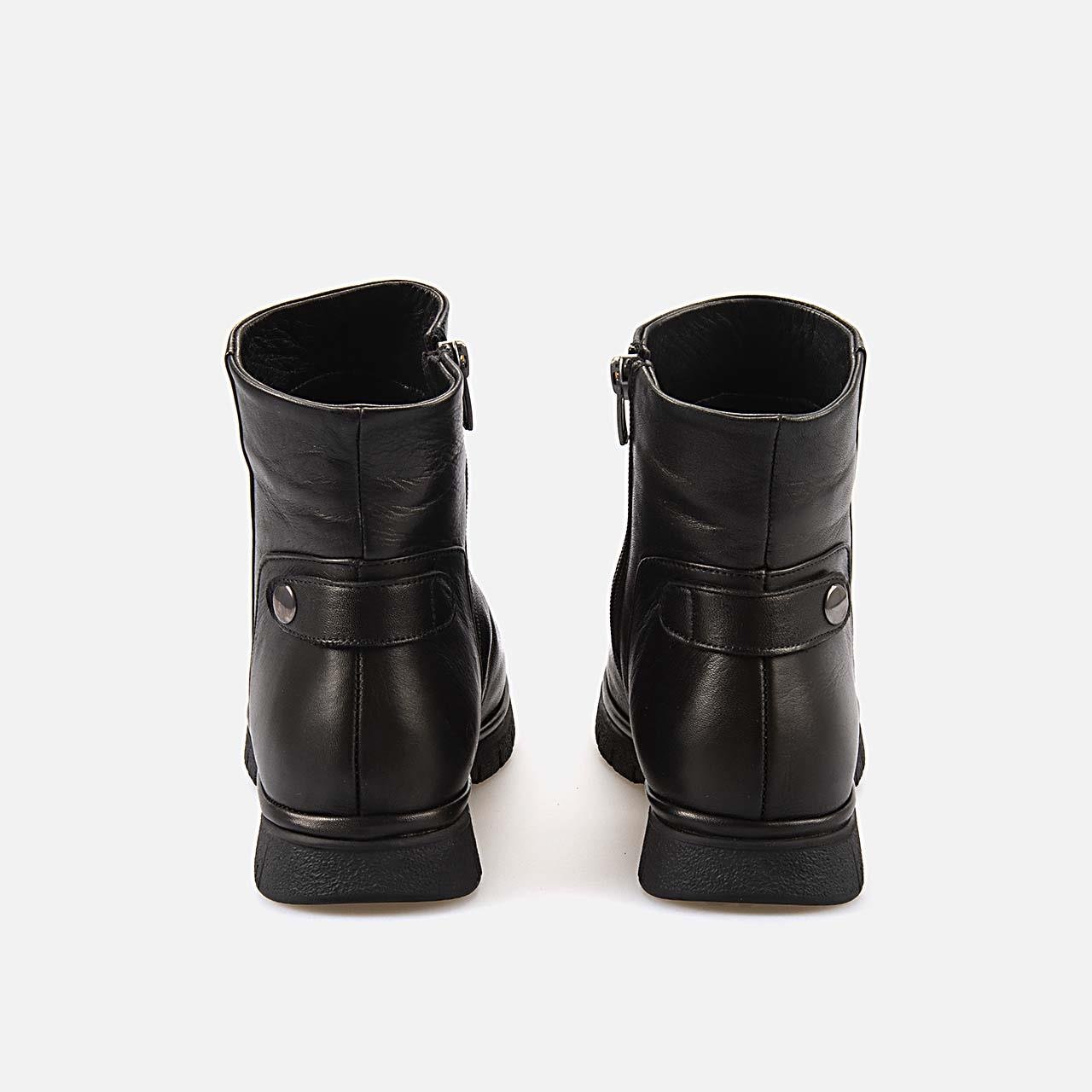 Kemal Tanca Kadın Hakiki Deri Kauçuk Taban Siyah Günlük Bot