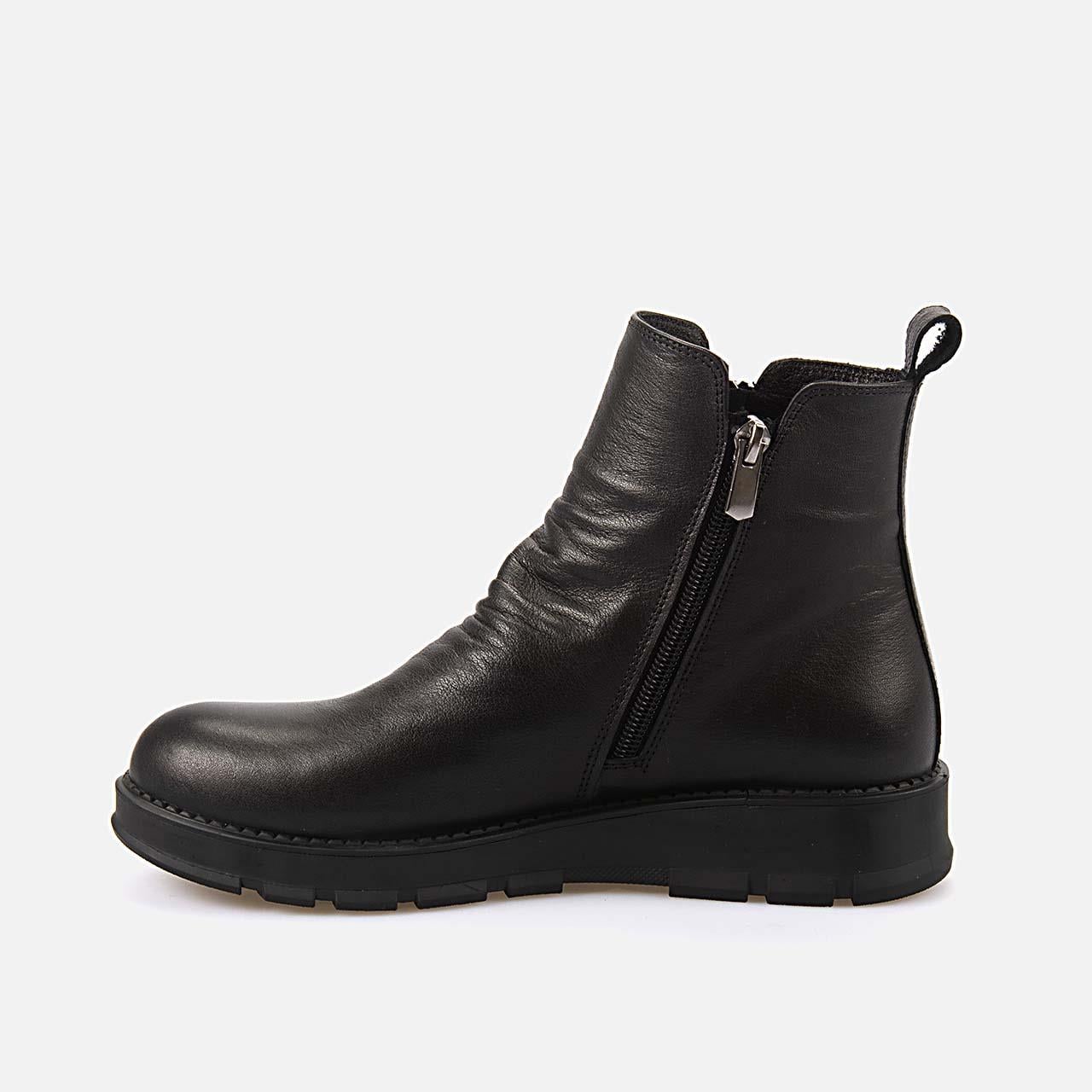 Kemal Tanca Kadın Hakiki Deri Kauçuk Taban Siyah Günlük Bot