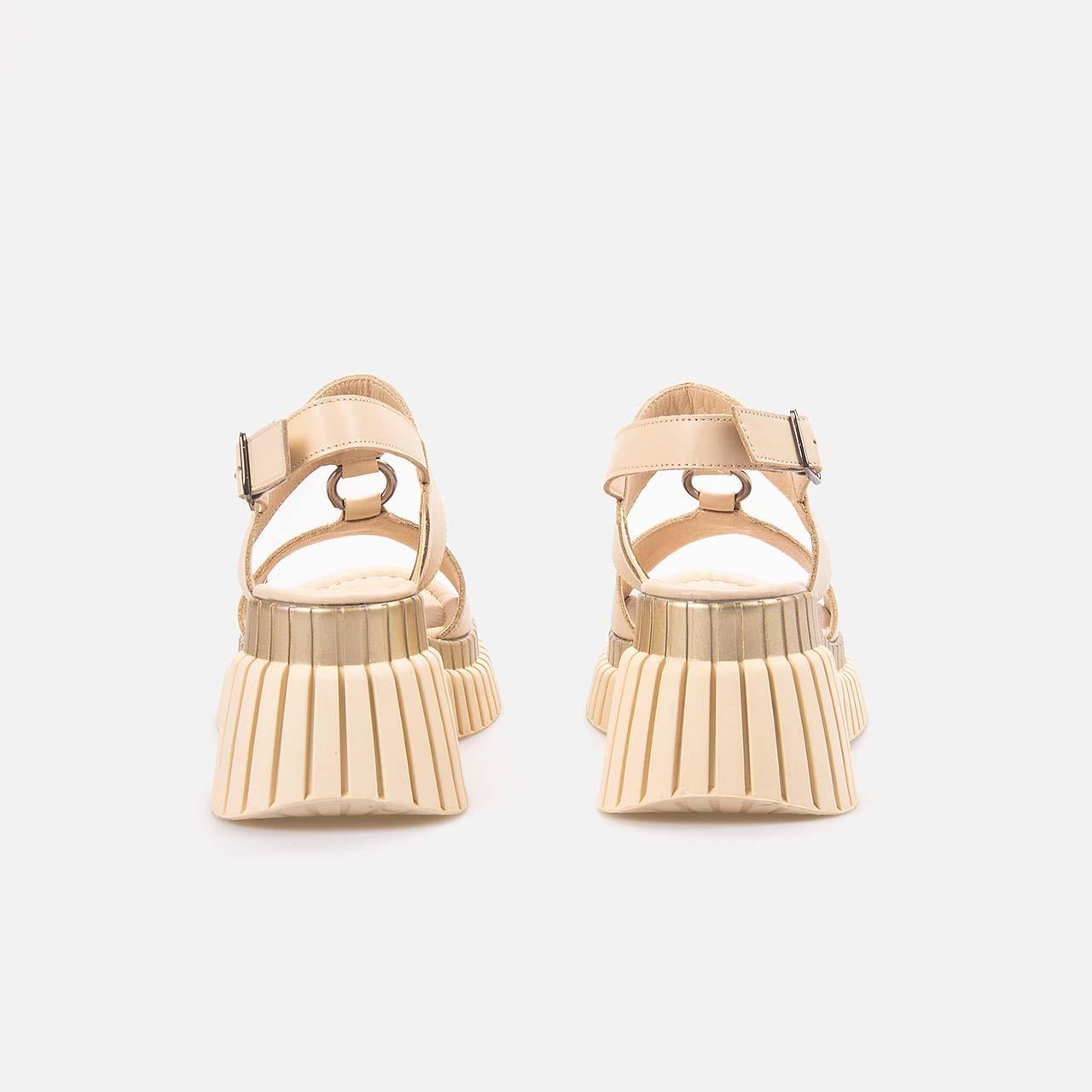 Kemal Tanca  Platform Topuk Kadın Sandalet 106-107