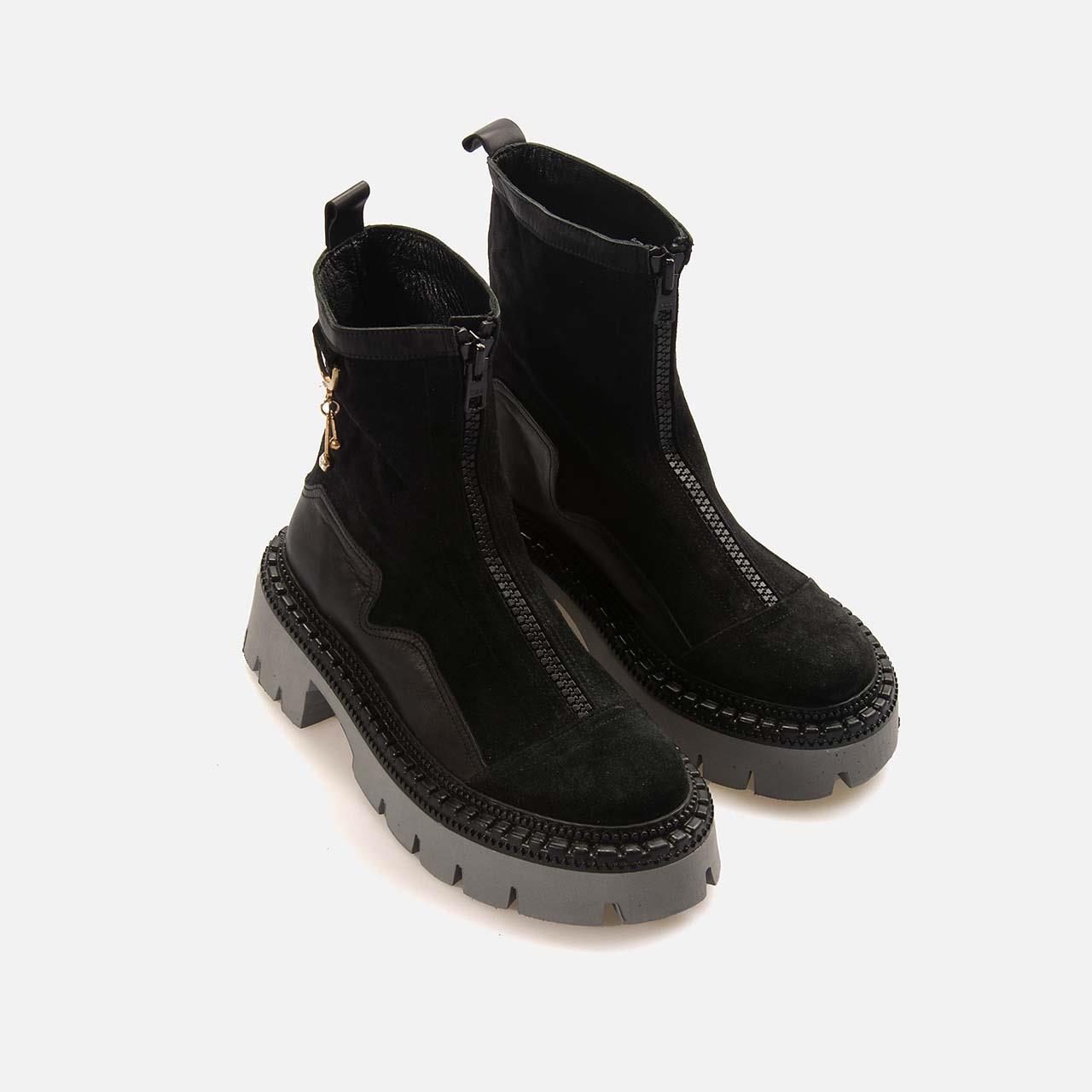 Mocassini Kadın Hakiki Deri Kauçuk Taban Siyah Günlük Bot