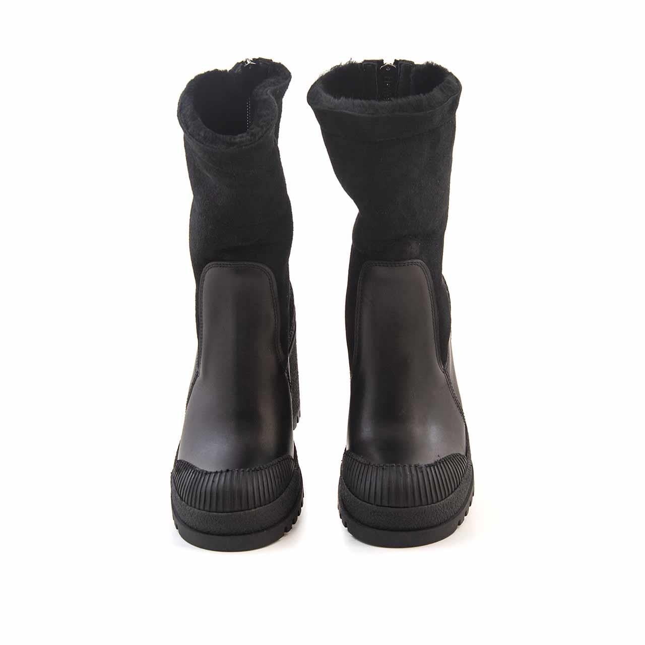 Mocassini Kadın Hakiki Deri Kauçuk Taban Siyah Günlük Bot