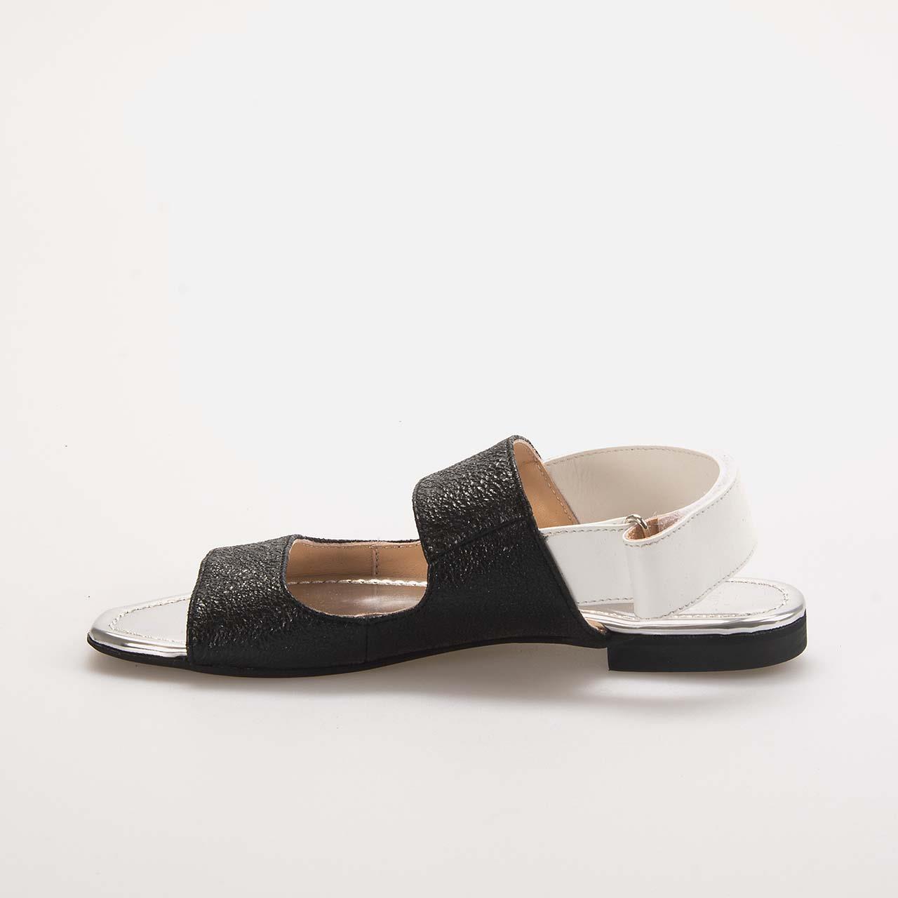 No21 Kadın Hakiki Deri Siyah Sandalet Ayakkabı