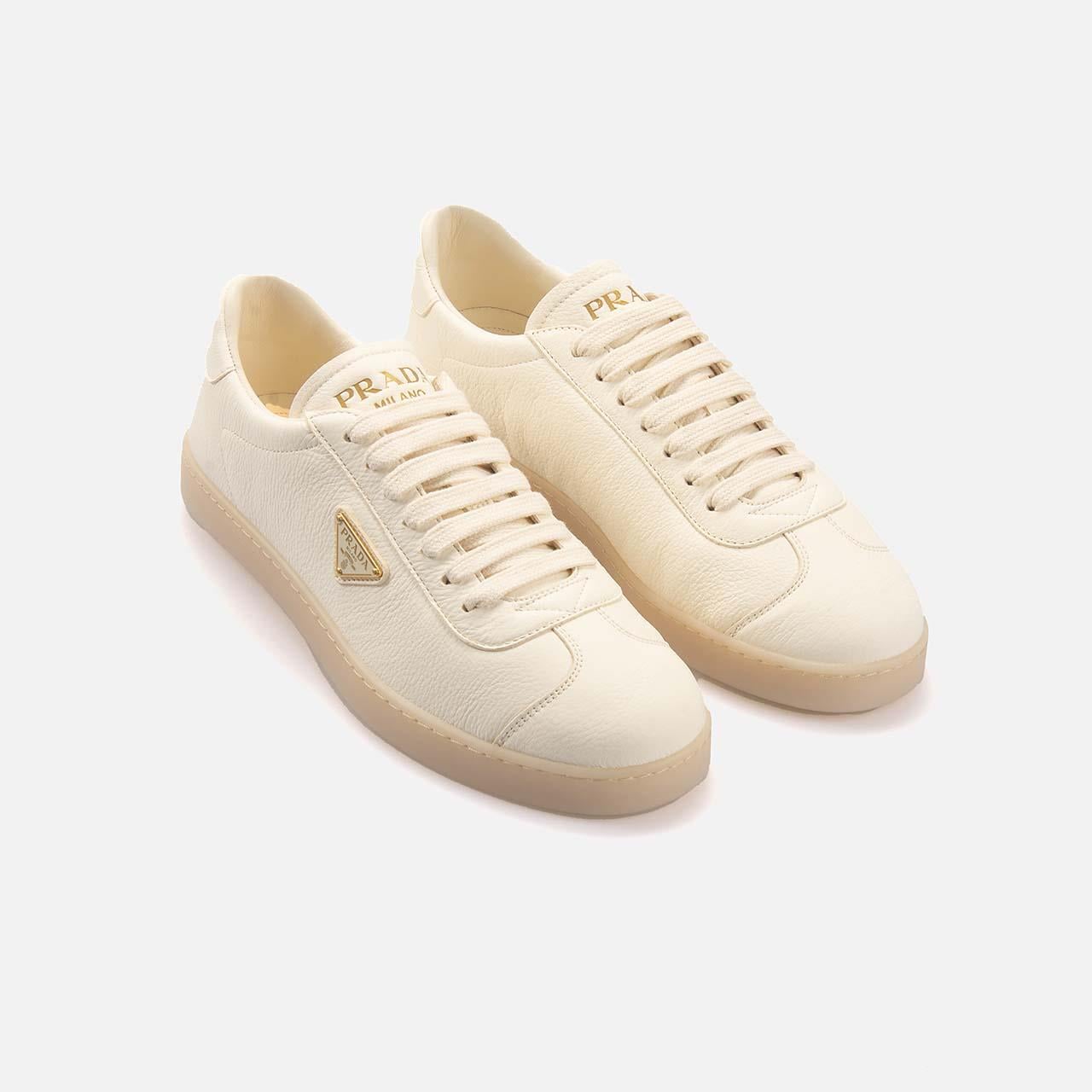 Prada Triangle-Logo Erkek Hakiki Deri Bej Spor & Sneaker Ayakkabı