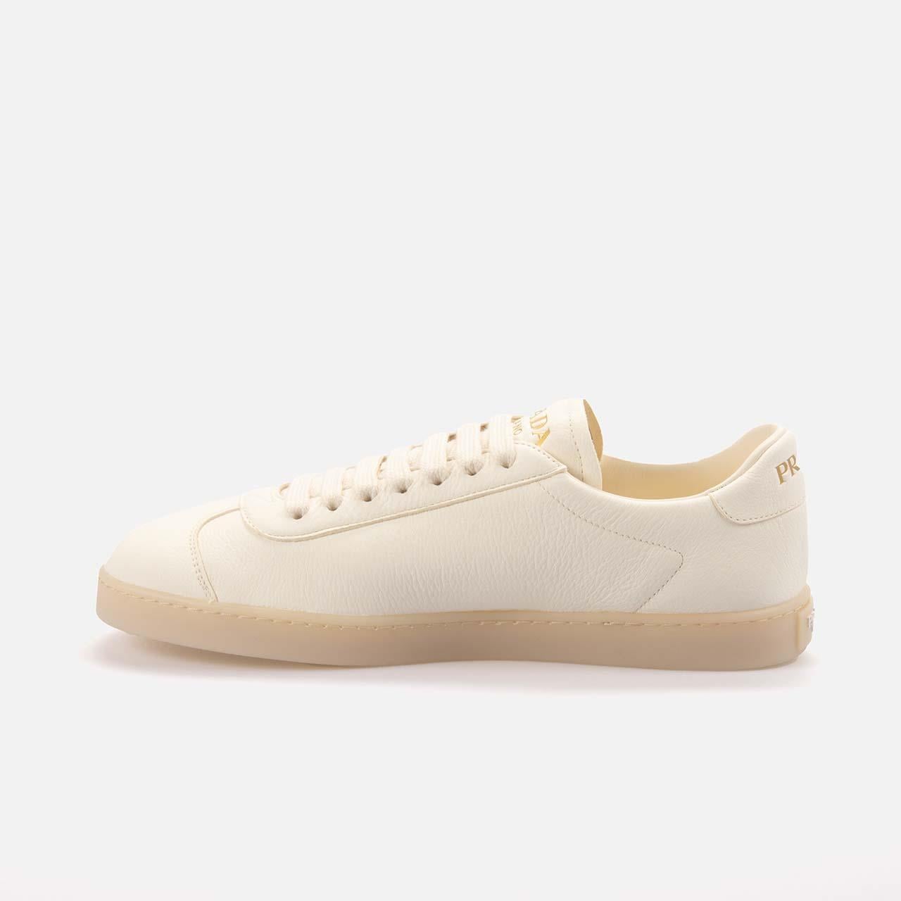 Prada Triangle-Logo Erkek Hakiki Deri Bej Spor & Sneaker Ayakkabı