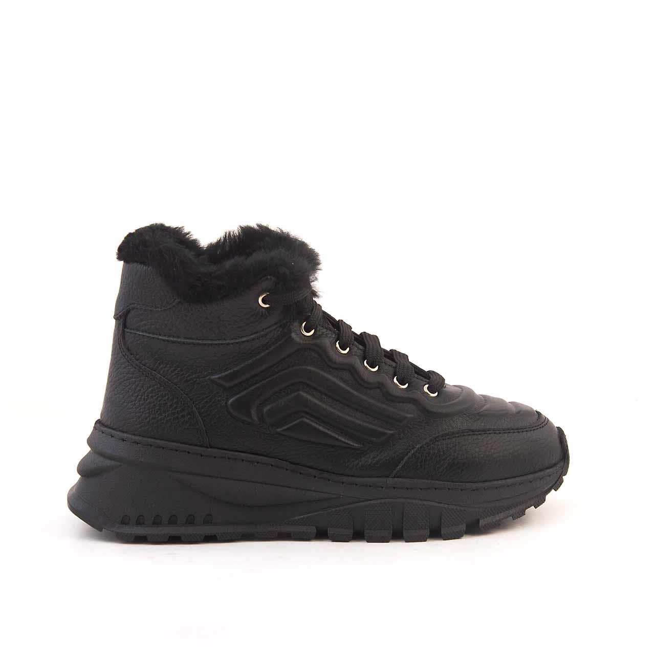 Rouge Kadın Hakiki Deri Termo Taban Siyah Günlük Ayakkabı