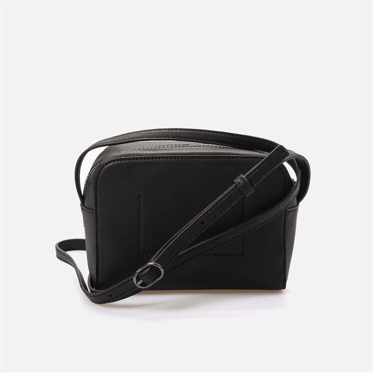 Calvin Klein Kadın Siyah Omuz Çantası 