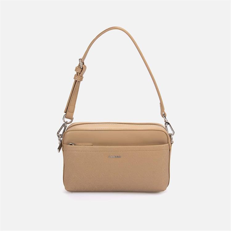 Calvin Klein   Kadın Omuz Çantası K60K612808