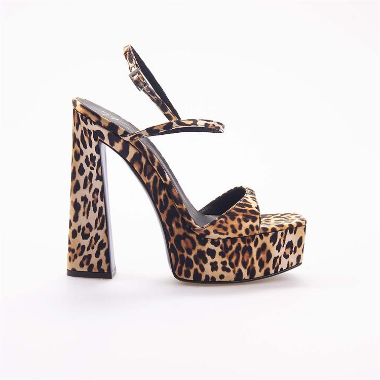 Giuseppe Zanotti Kadın Naturel Topuklu Ayakkabı