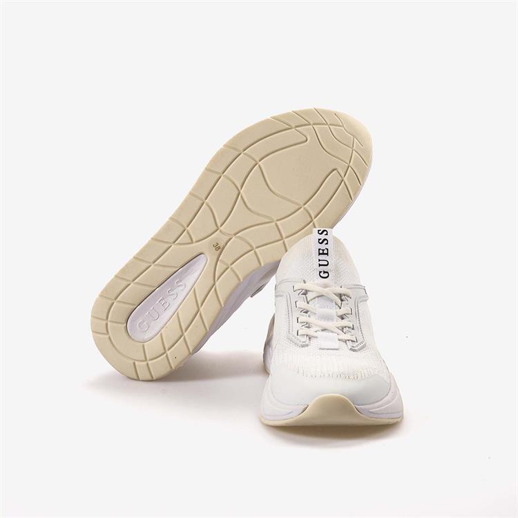 Guess   Kadın Spor & Sneaker Ayakkabı FLPGAXFAB12