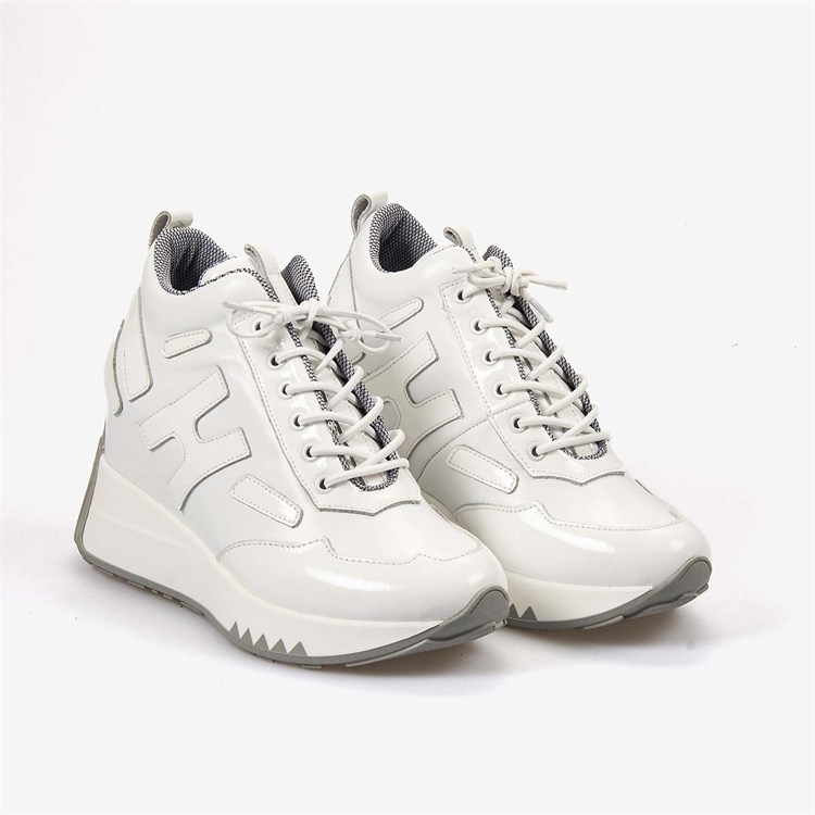 Hawen Angels Kadın Termo Taban Hakiki Deri Rugan 11cm Gizli Dolgu Topuklu Spor & Sneaker Ayakkabı 400