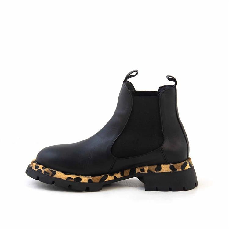 Kemal Tanca Kadın Hakiki Deri Kauçuk Taban Siyah Günlük Bot