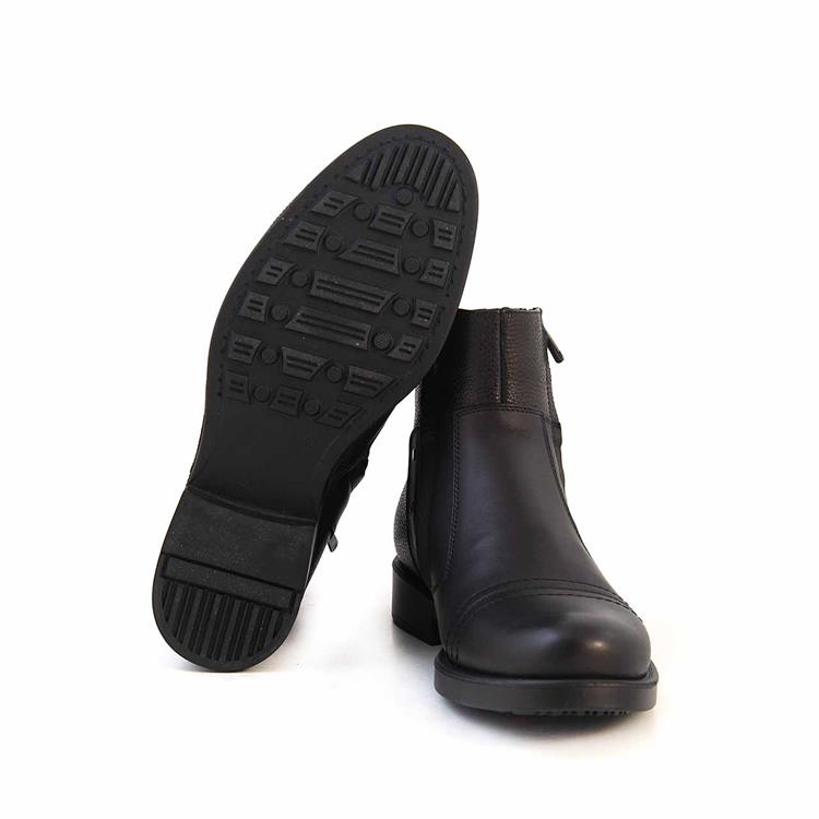 Kemal Tanca   Erkek Bot 0150