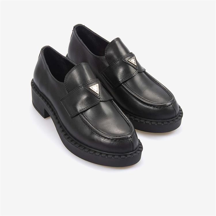 Kemal Tanca Hakiki Deri Kadın Günlük Ayakkabı 7013