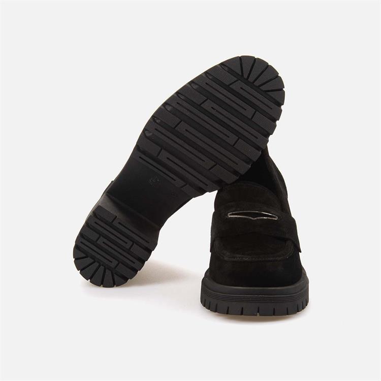 Kemal Tanca Kadın Hakiki Deri Kauçuk Taban Siyah Süet Günlük Ayakkabı