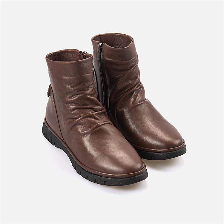 Kemal Tanca Kadın Hakiki Deri Kauçuk Taban Fındık Günlük Bot