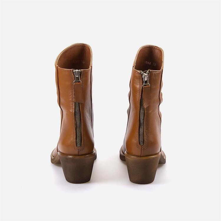 Kemal Tanca   Kadın Bot 1068