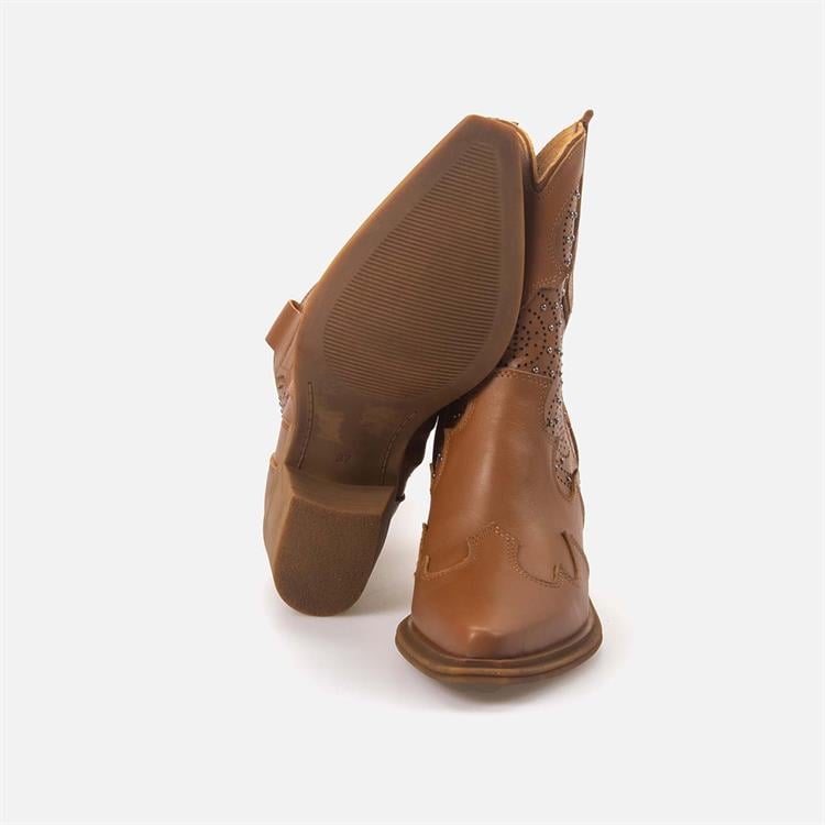 Kemal Tanca   Kadın Bot 1588