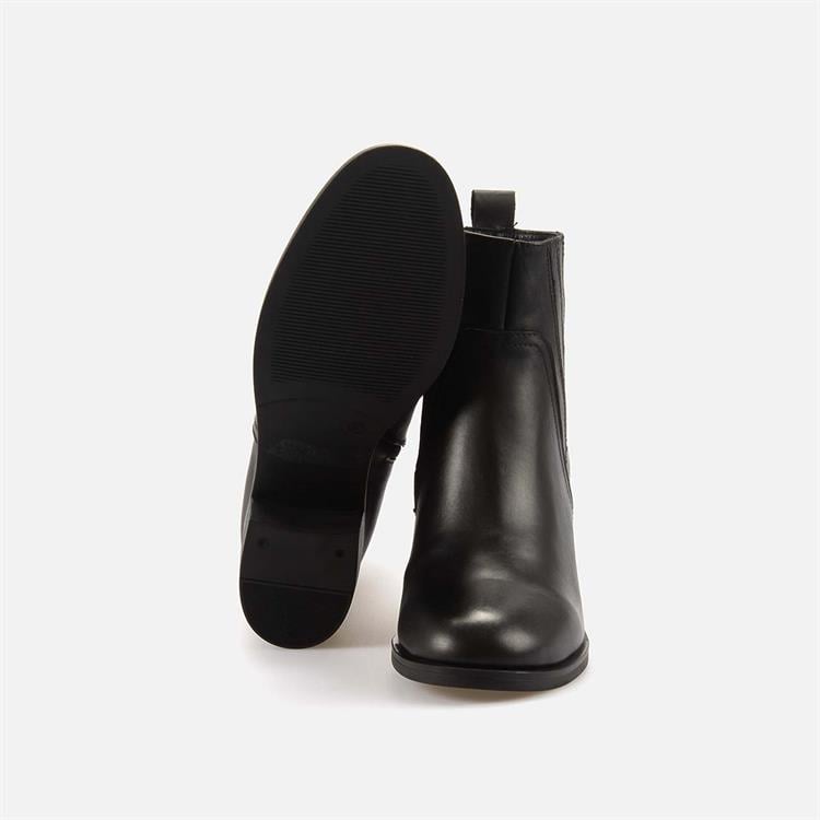 Kemal Tanca Kadın Hakiki Deri Kauçuk Taban Siyah Günlük Bot