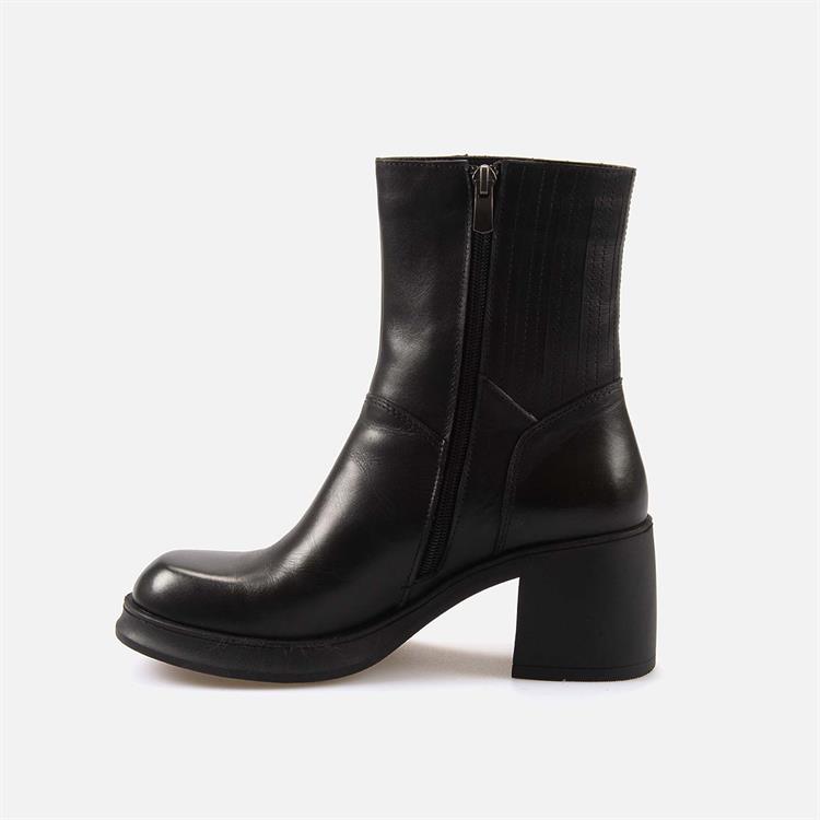 Kemal Tanca   Kadın Bot 21407