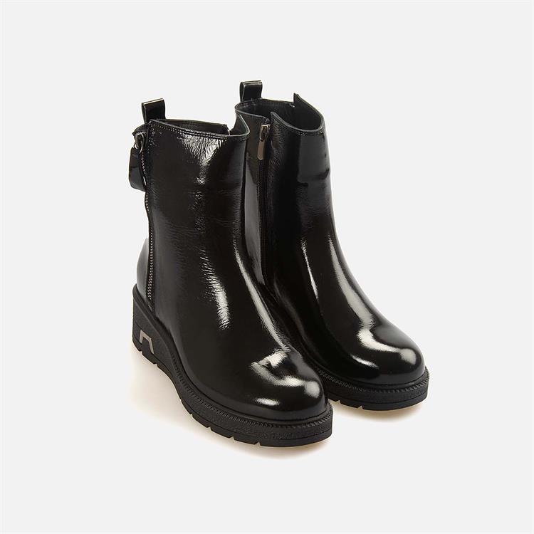 Kemal Tanca Kadın Rugan Kauçuk Taban Siyah Günlük Bot