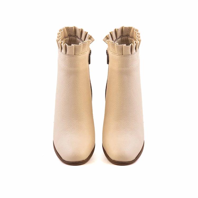 Kemal Tanca   Kadın Bot 760309