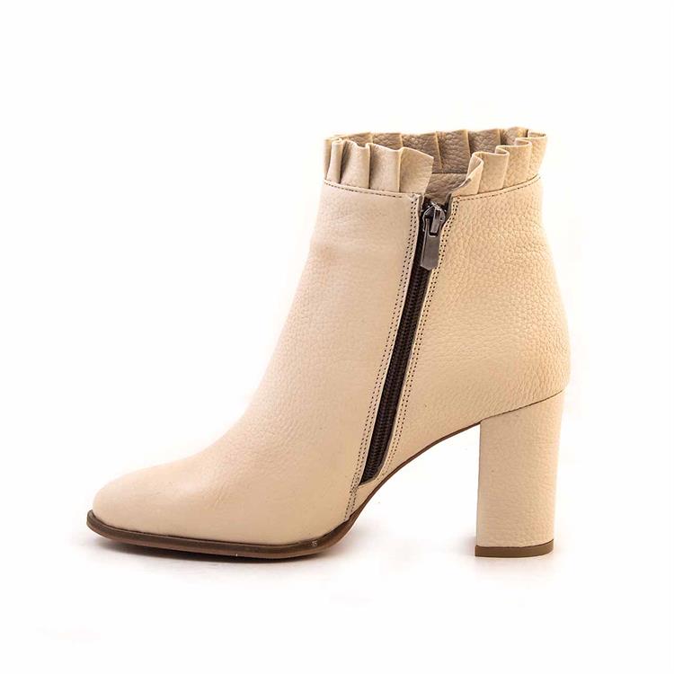 Kemal Tanca   Kadın Bot 760309