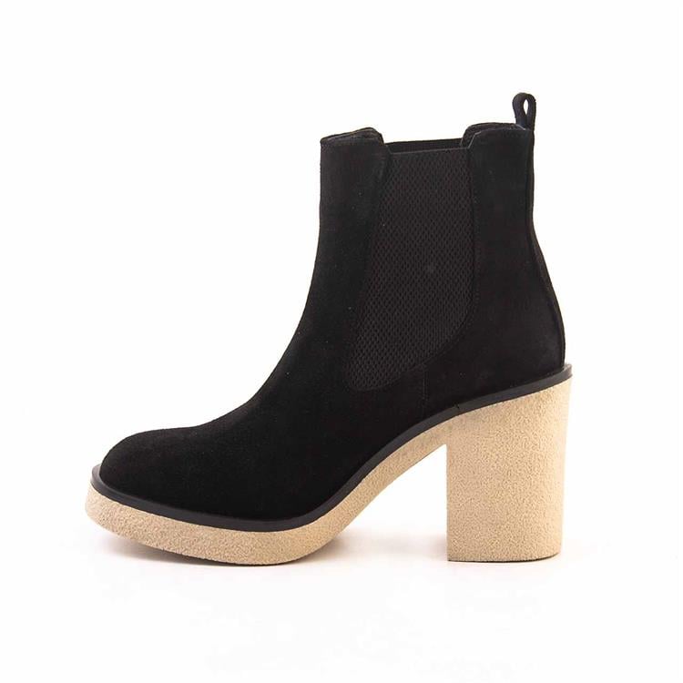 Kemal Tanca Kadın Hakiki Deri Kauçuk Taban Siyah Süet Günlük Bot