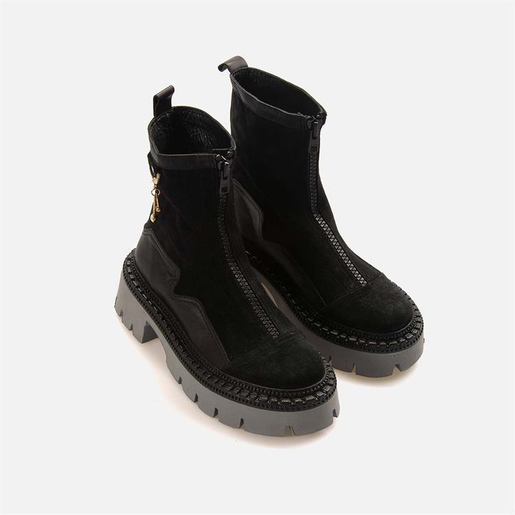 Mocassini Kadın Hakiki Deri Kauçuk Taban Siyah Günlük Bot