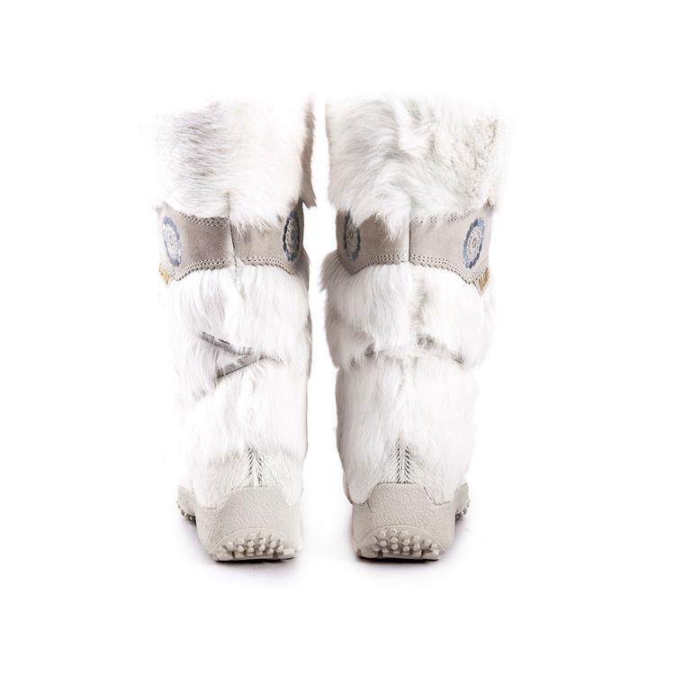 Olang   Kadın Kar Botu ARTIK