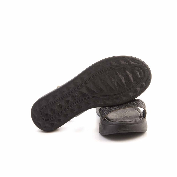 Rouge Kadın Hakiki Deri Siyah Örgü Sandalet 