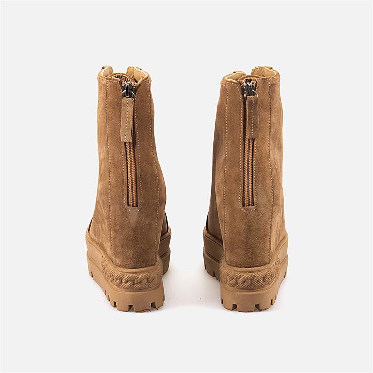 Rouge Kadın Hakiki Deri Kauçuk Taban Sigaro Süet Günlük Bot