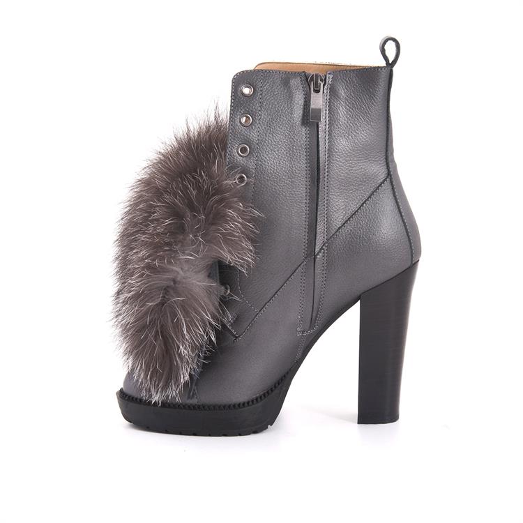 Rouge Kadın Hakiki Deri Kauçuk Taban Gri Günlük Bot