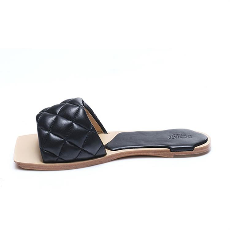 Rouge Kadın Rugan Deri Neolit Taban Siyah Terlik Terlik