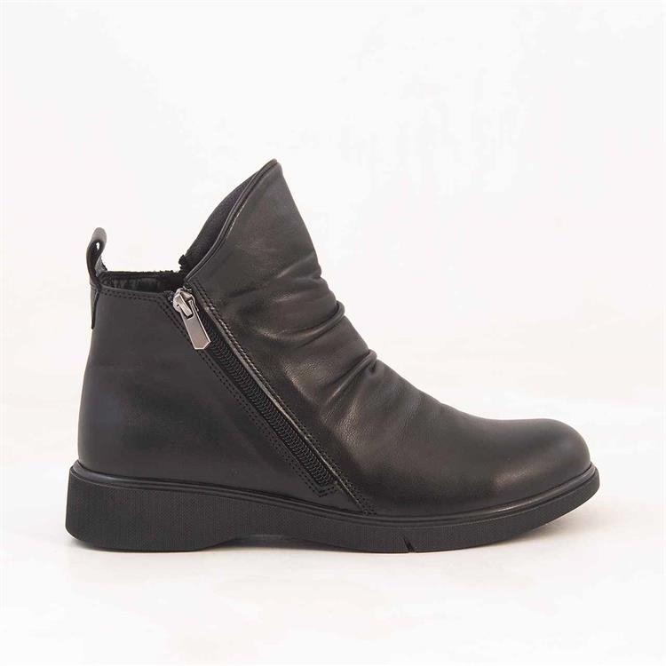 Tanca Kadın Hakiki Deri Kauçuk Taban Siyah Günlük Bot