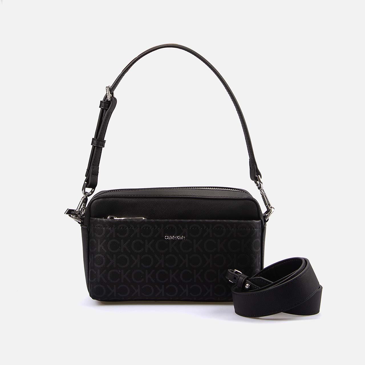 Omuz ÇantasıCalvin KleinCalvin Klein   Kadın Omuz Çantası K60K612536