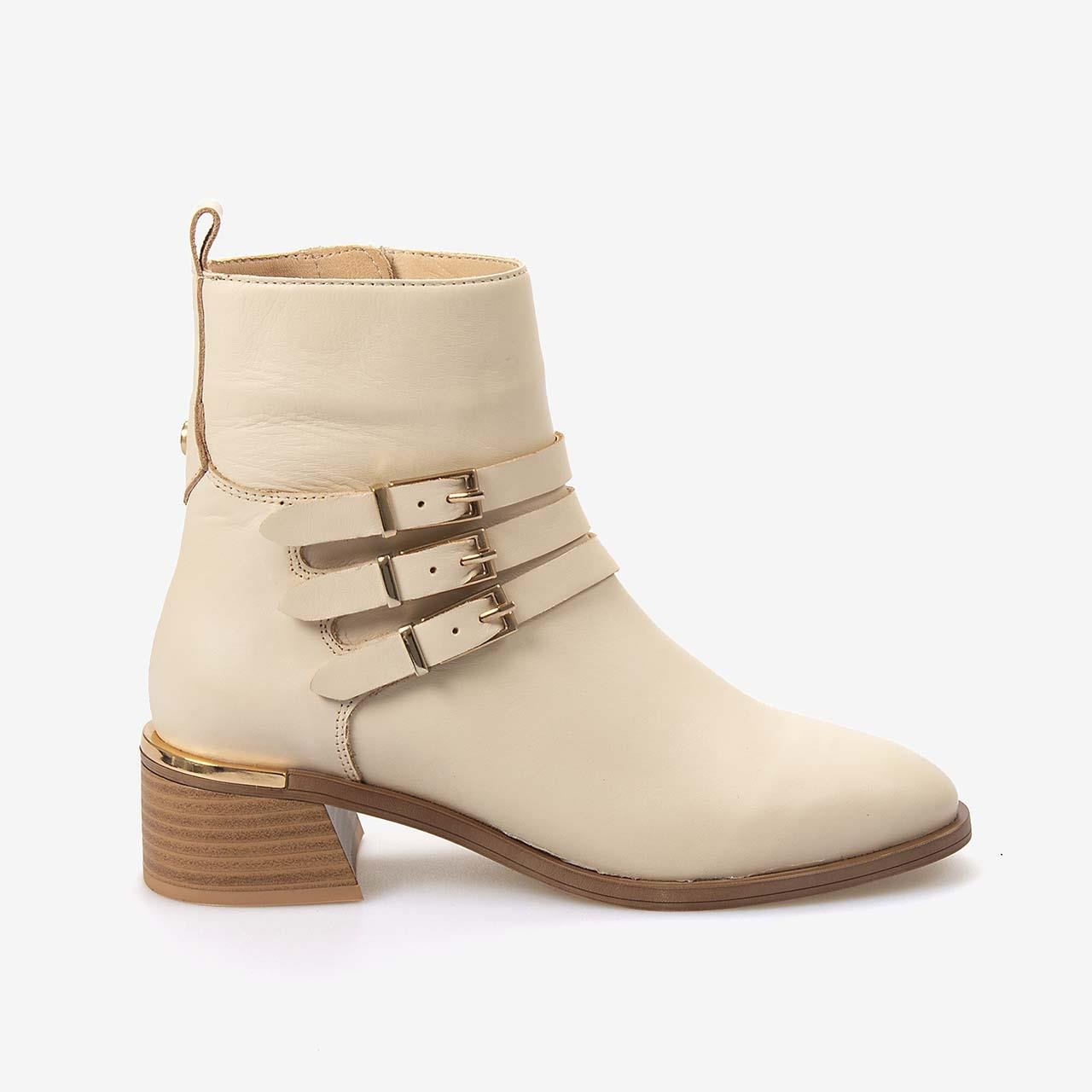 Günlük BotKemal TancaKemal Tanca   Kadın Bot 26-103558K