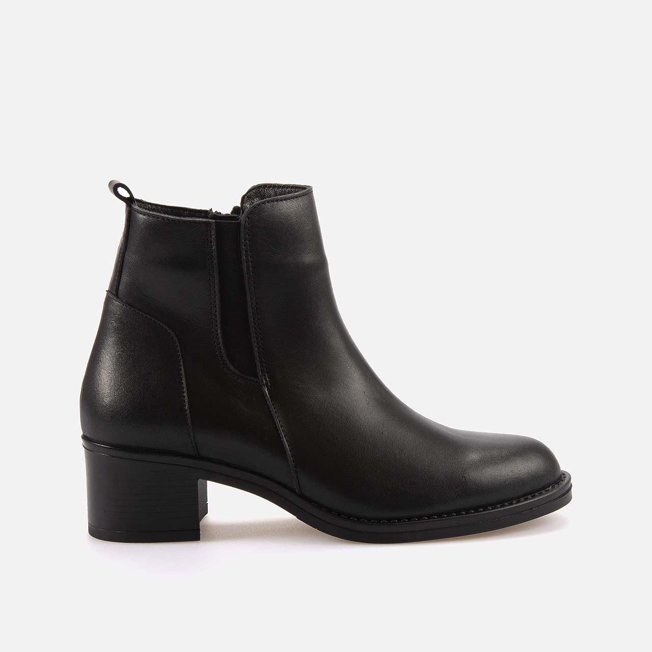 Günlük BotTancaTanca   Kadın Bot M1