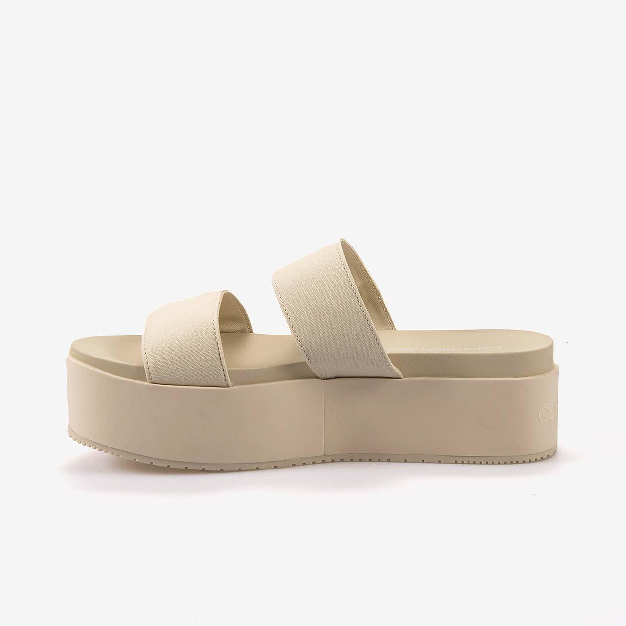 Calvin Klein Kadın Dolgu Taban Terlik YW0YW01789